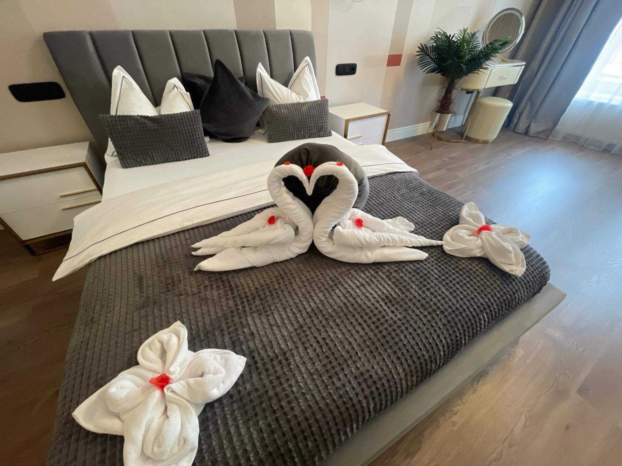 Luxuroom Sibiu Exterior photo